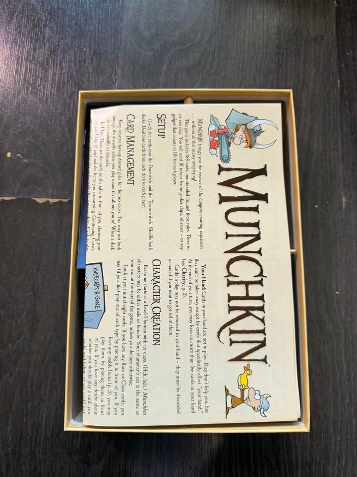 Munchkin Card Game by Steve Jackson Games - photo 2