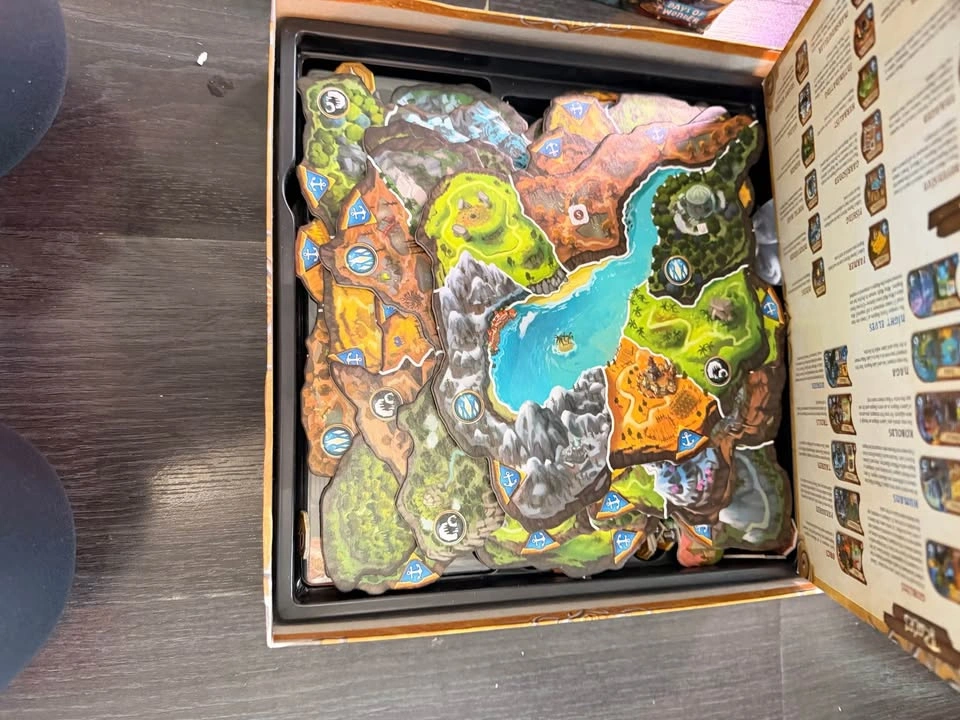 Small World of Warcraft Board Game - photo 4