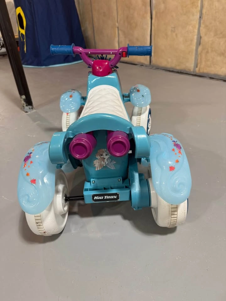 Frozen electric mini ride on quad bike - photo 2