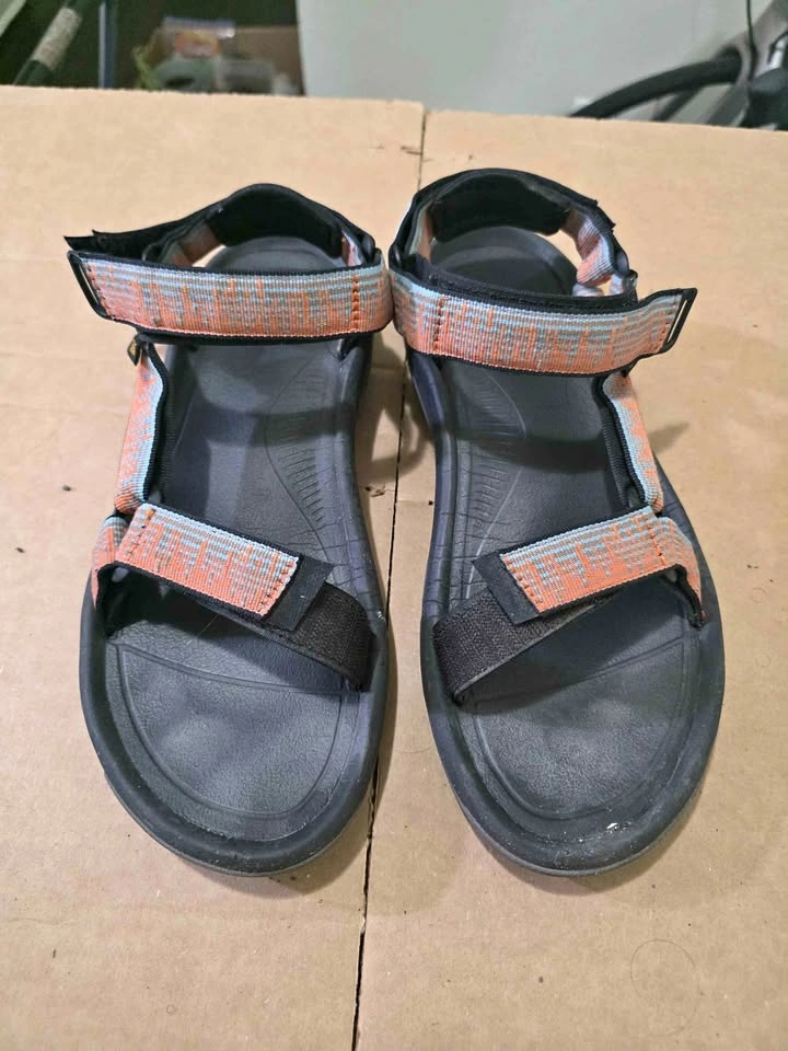 Men Sandals size 10 teva