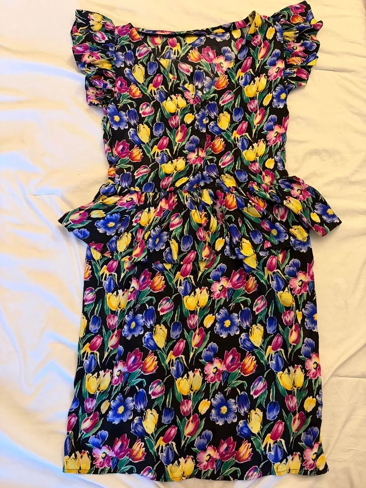 Miss O by Oscar de la Renta Silk Floral Peplum Dress - photo 3