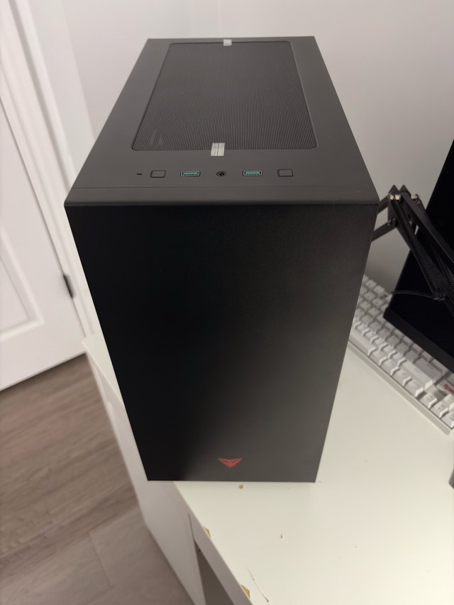 Gaming PC - Ryzen 5 2600 | RTX 2060 | 16GB DDR4 | SSD + HDD - photo 2