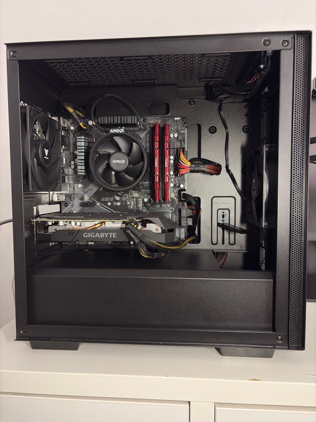 Gaming PC - Ryzen 5 2600 | RTX 2060 | 16GB DDR4 | SSD + HDD - photo 4