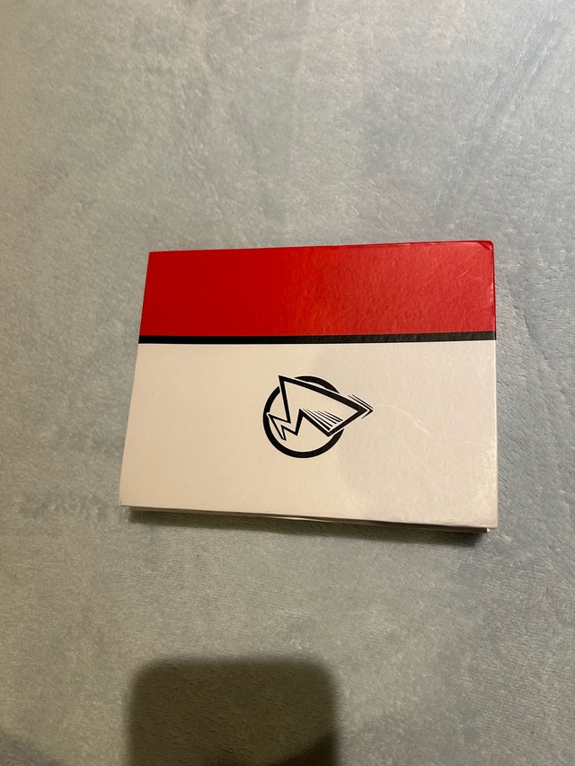 Pokemon Badges Pin - photo 3