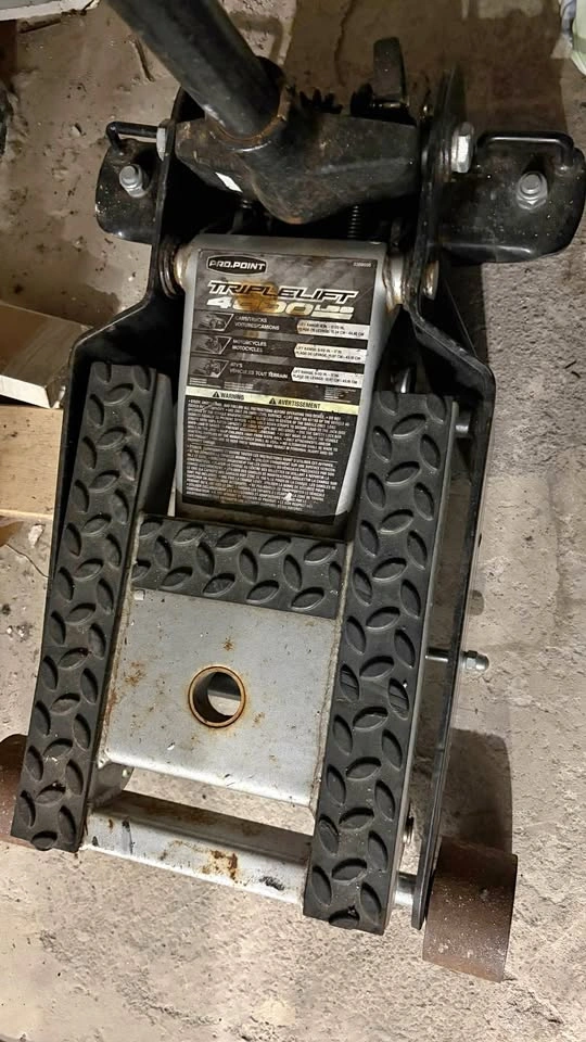 Pro point Hydraulic floor Jack
