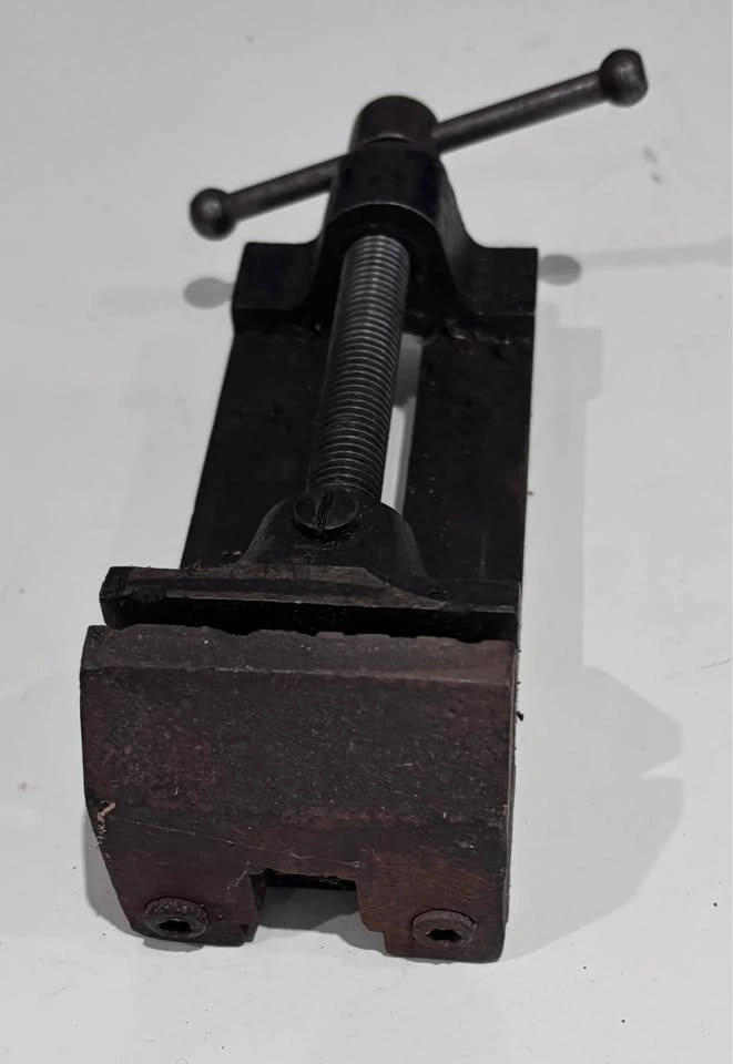 Vintage Millers Falls No. 217 Drill Press & Grinding Vise - photo 3