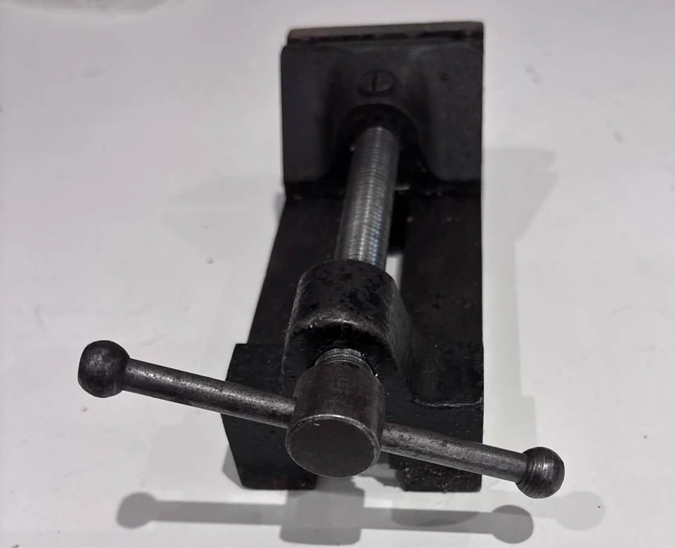 Vintage Millers Falls No. 217 Drill Press & Grinding Vise - photo 5