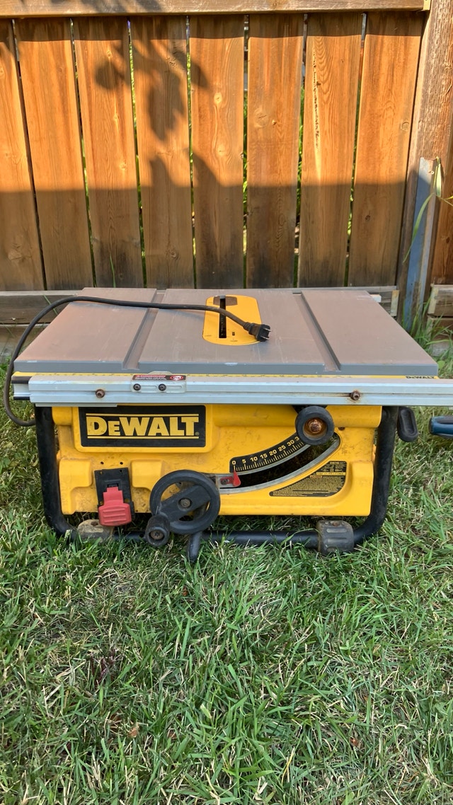 DeWalt Table Saw