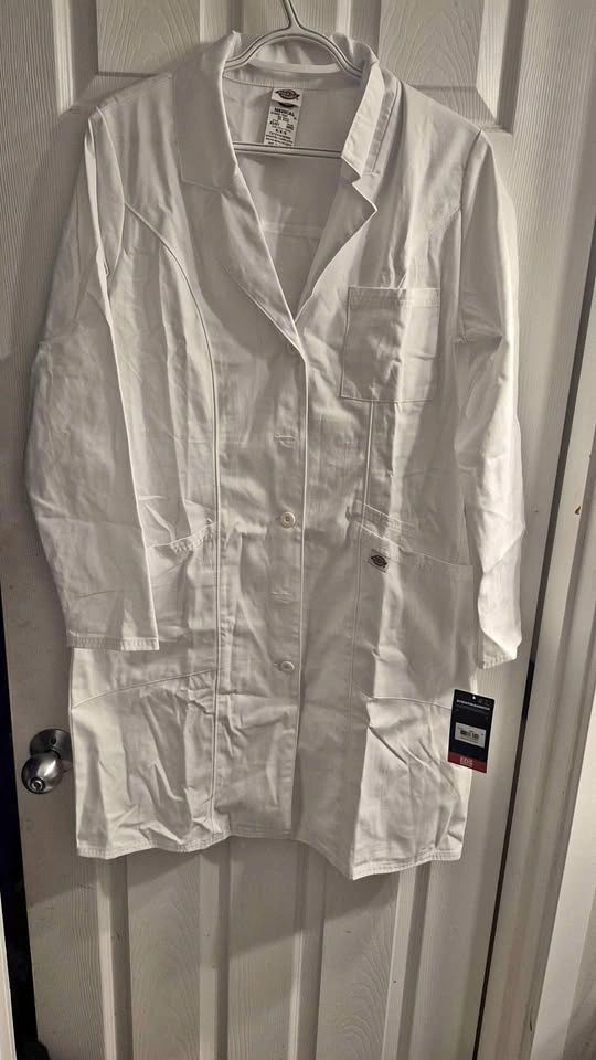 Dickies EDS Signature Medical Lab Coat sku 0551