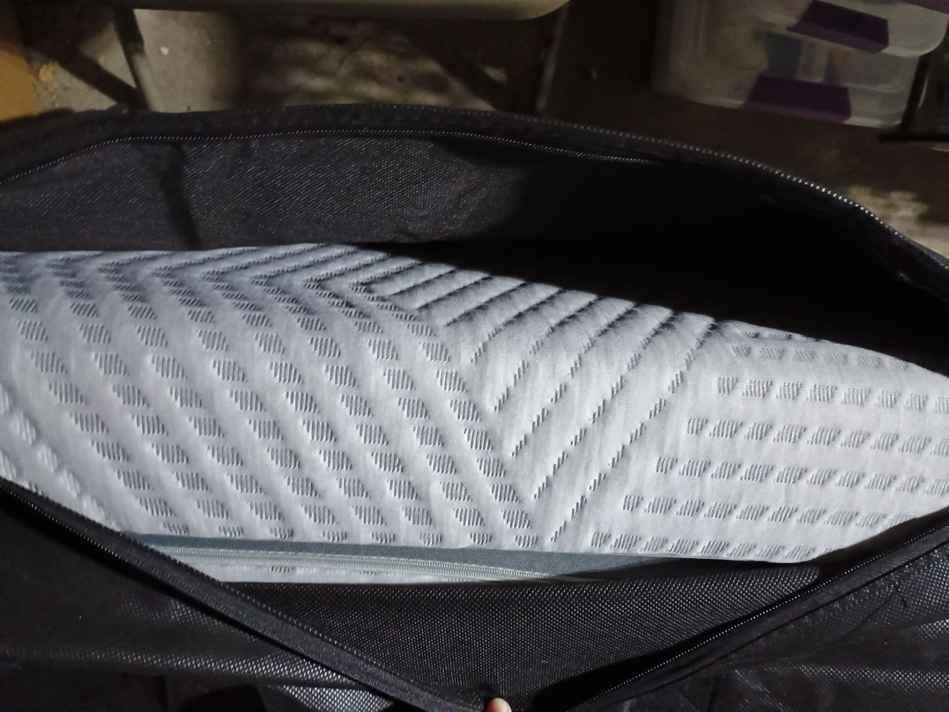 Trifold Mattress with removable cover - photo 2