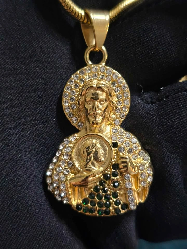 18k Gold Plated San Judas Pendant - photo 3