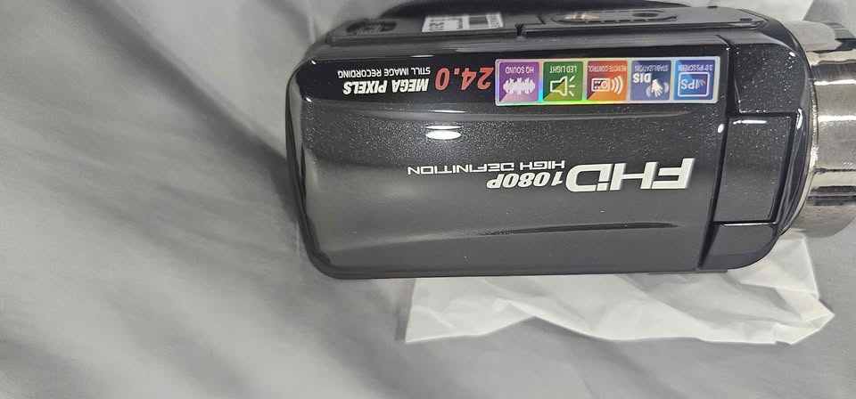 FHD 1080P HIGH DEFINATION CAMCODER - photo 2