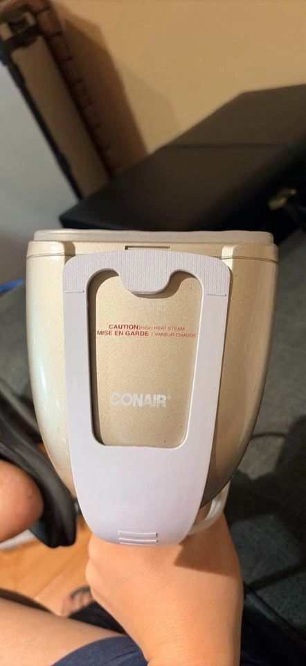 Conair Handheld Garment Steamer GS40CTXC - photo 2
