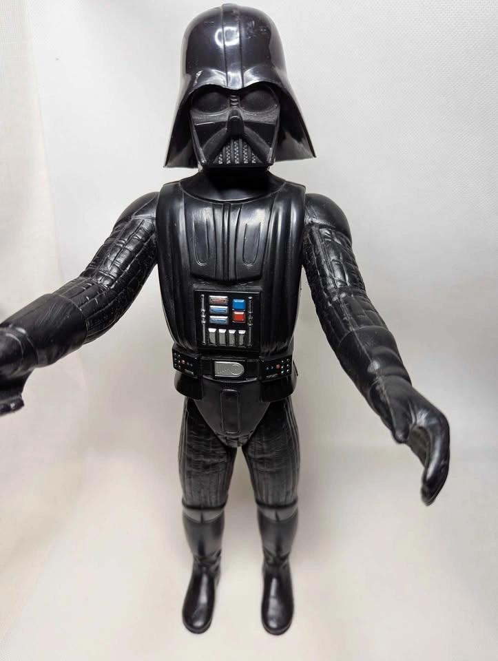 Vintage Kenner Star Wars Darth Vader 15" Large Action Figure 197 - photo 2