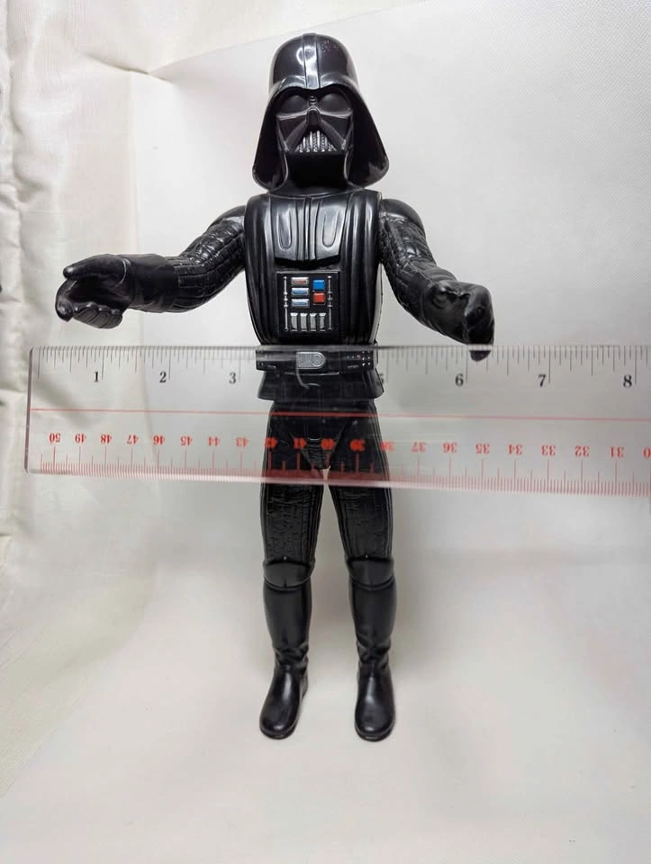 Vintage Kenner Star Wars Darth Vader 15" Large Action Figure 197 - photo 3