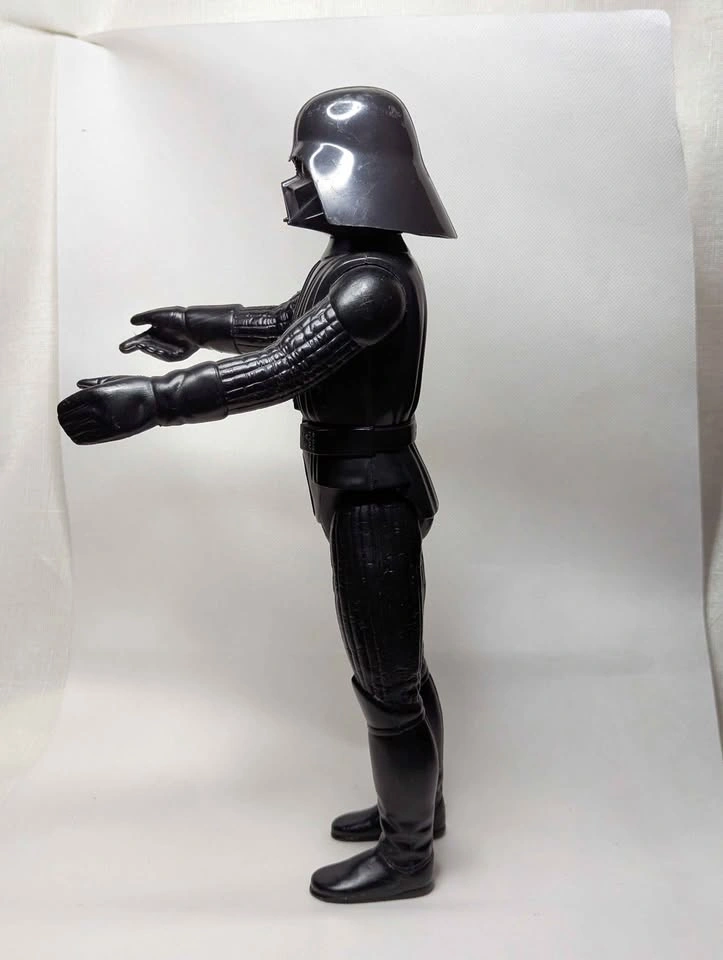 Vintage Kenner Star Wars Darth Vader 15" Large Action Figure 197 - photo 4