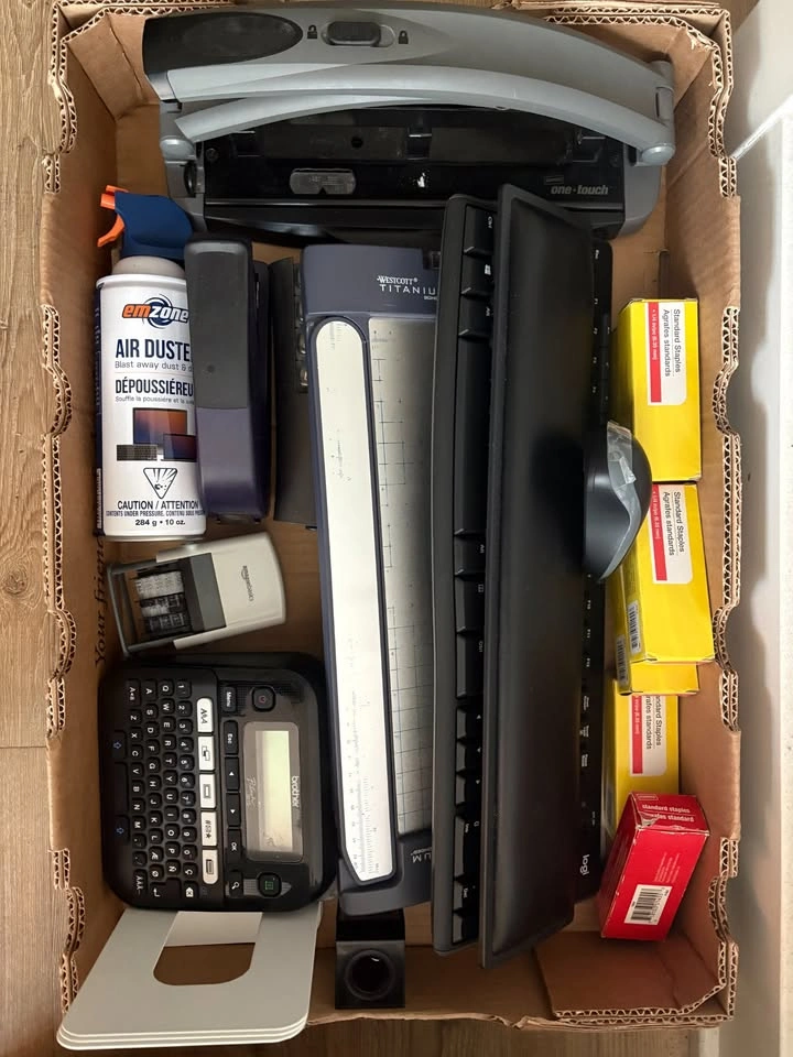 Heavy duty 3 hole puncher - 45 sheets capacity - photo 4
