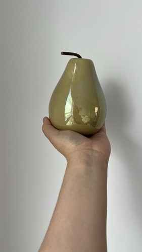 Shiny Pear Green Figurine - photo 4