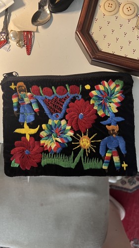Handmade Mexican Embroidery large Wallet - photo 2