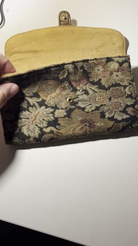 Vintage Tapestry Tri-fold Clutch Wallet Suede Interior - photo 2