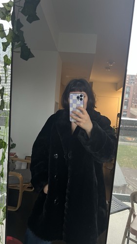 STUNNING FAUX FUR Vintage 90s Retro Winter Glam Black Coat