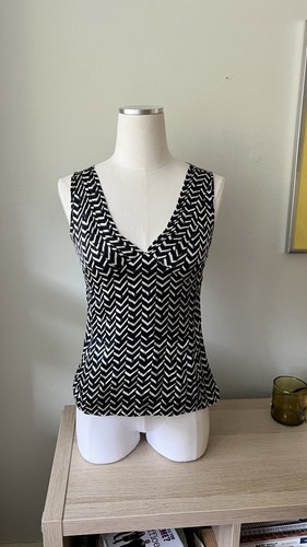 jacobs silk top zig zag pattern Y2K style