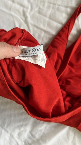 Beautiful Red Calvin Klein V Neck Swim Top extra slim fit - photo 5