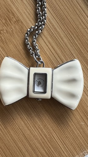 Marc Jacobs Necklace White Bow