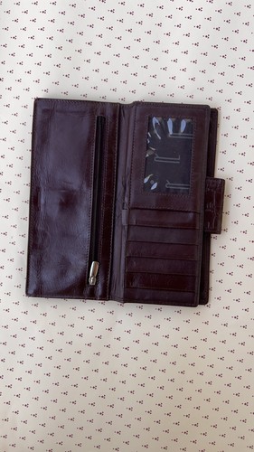RESA genuine leather crocodile embossed brown wallet - photo 2