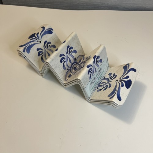 Taco stand traditional blue and white ceramic tile patterns - photo 5