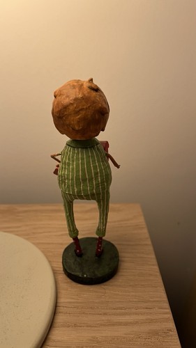 Lori Mitchell figurines used - photo 4