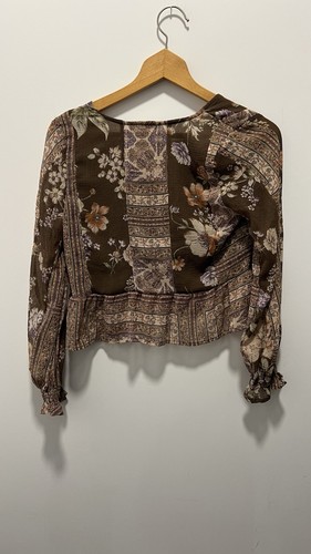 American Eagle Long Sleeve Floral Top - photo 2