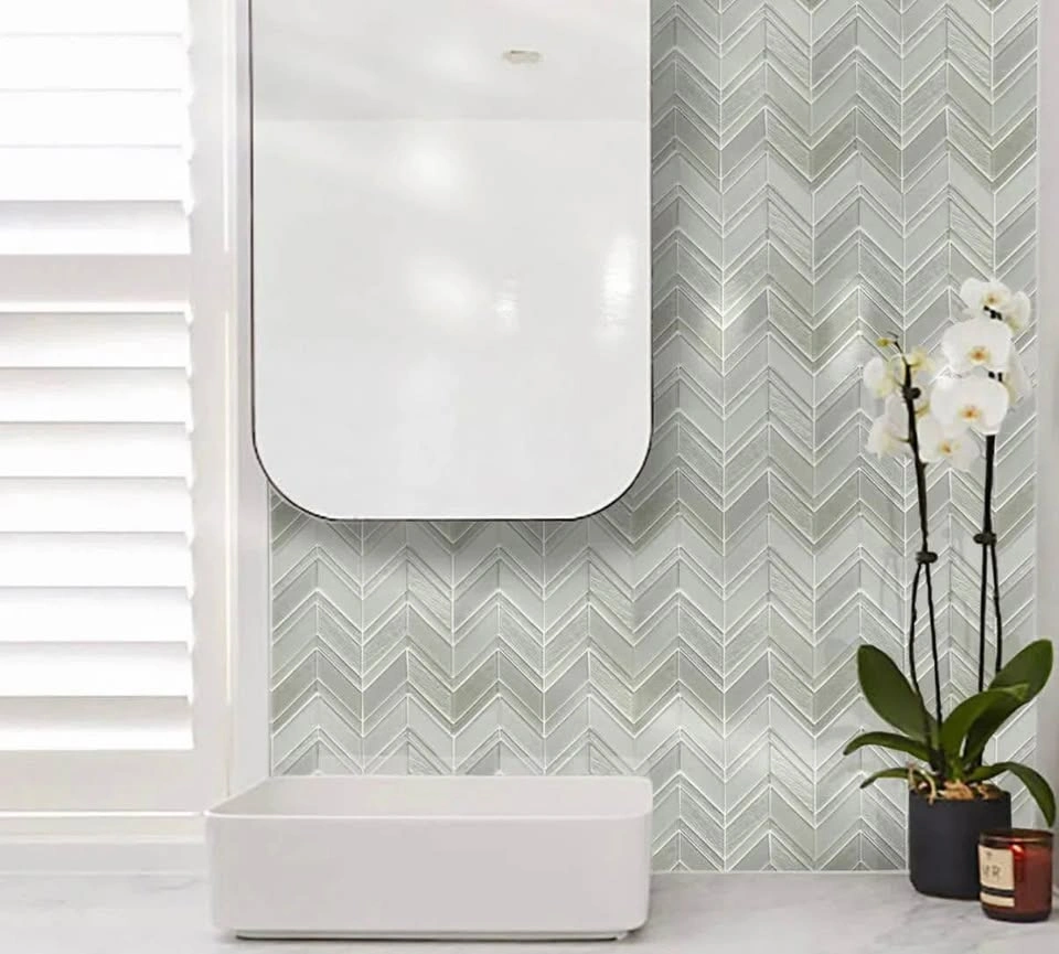 Glass Backsplash Tiles | Silver Chevron - photo 3