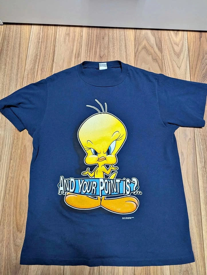 Vintage 90s Looney Toons t-shirt