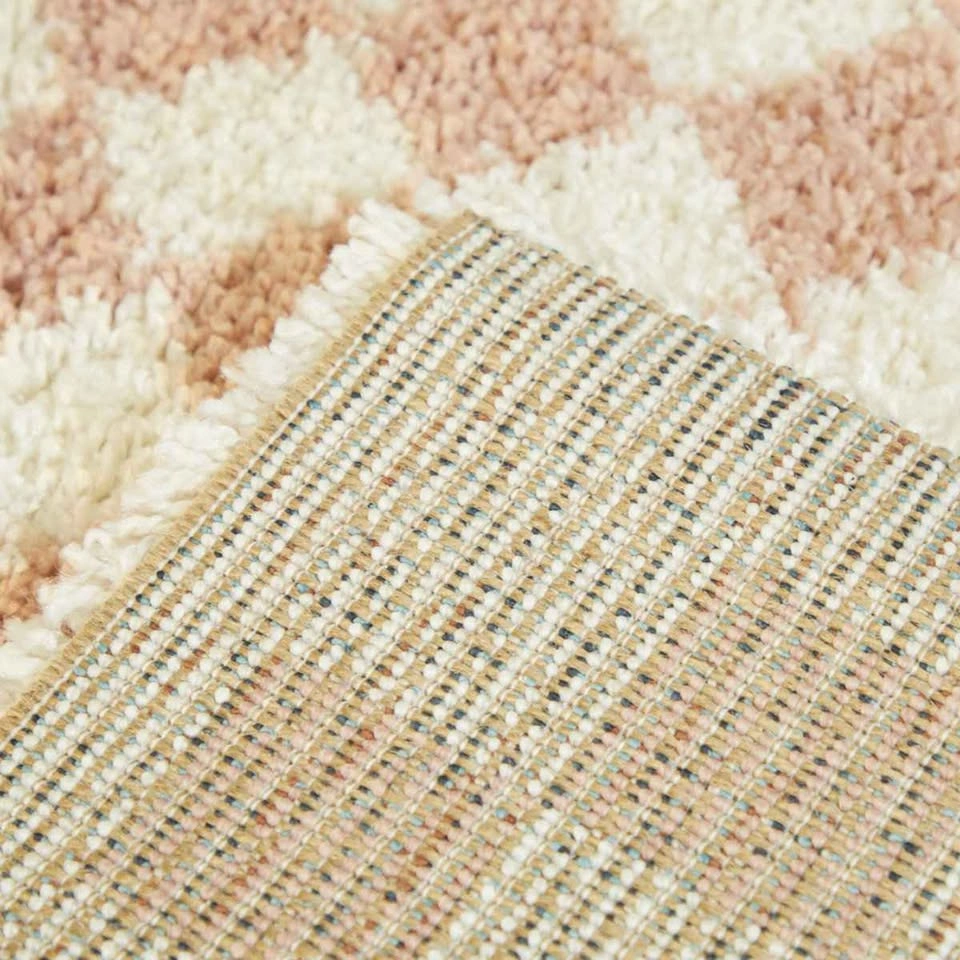 Walker Checkered Pink/Cream Plush Shag Area Rug - photo 3
