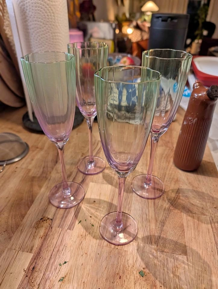 Anthropologie lille champagne flutes set of 4