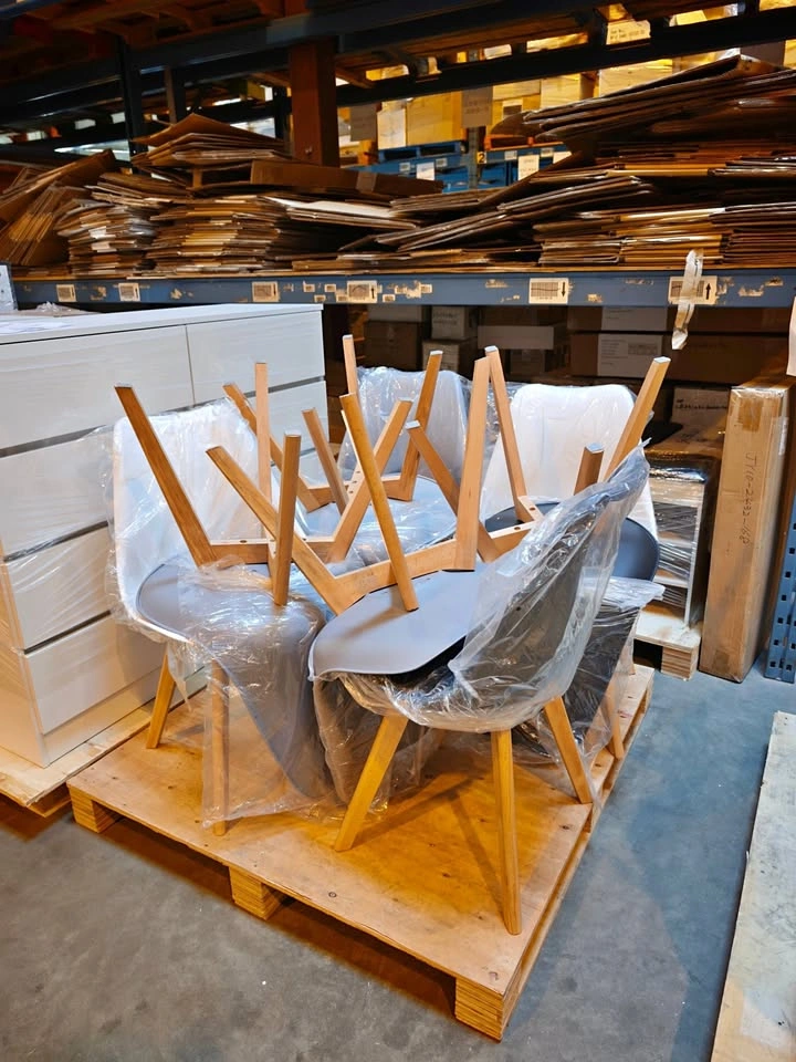 Nordic Household Back Eames Chair
