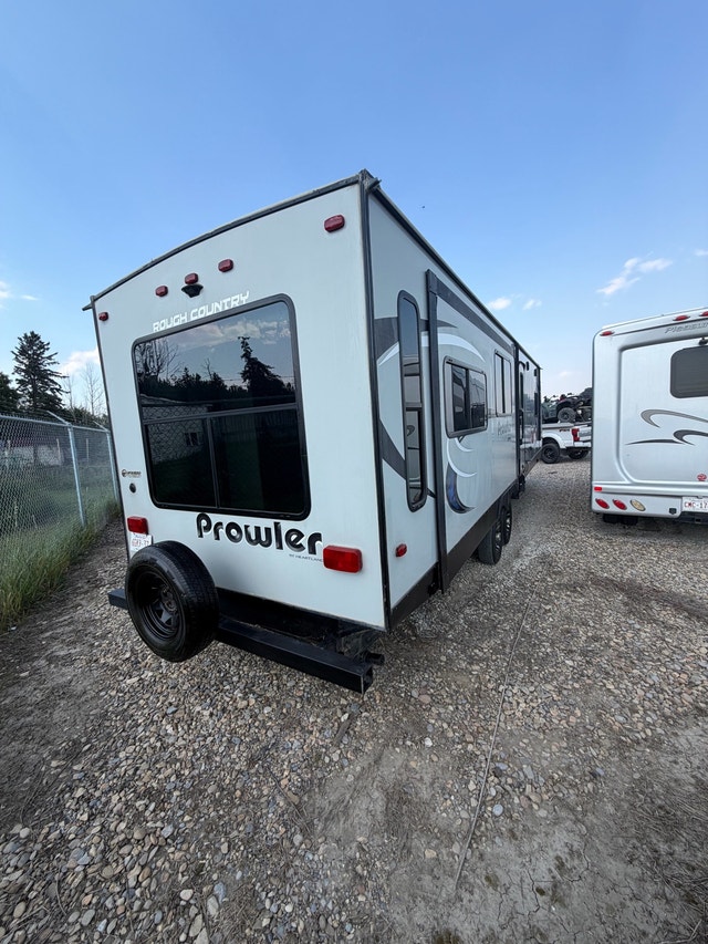 2019 Prowler Camper - photo 3