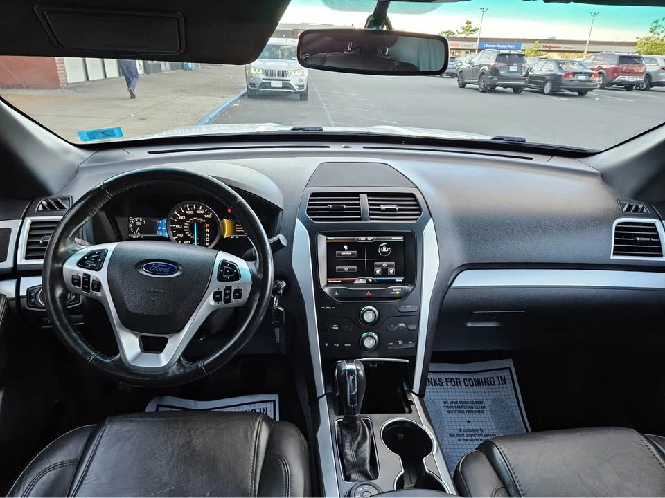 2015 Ford Explorer XLT Sport SUV 4D - photo 4