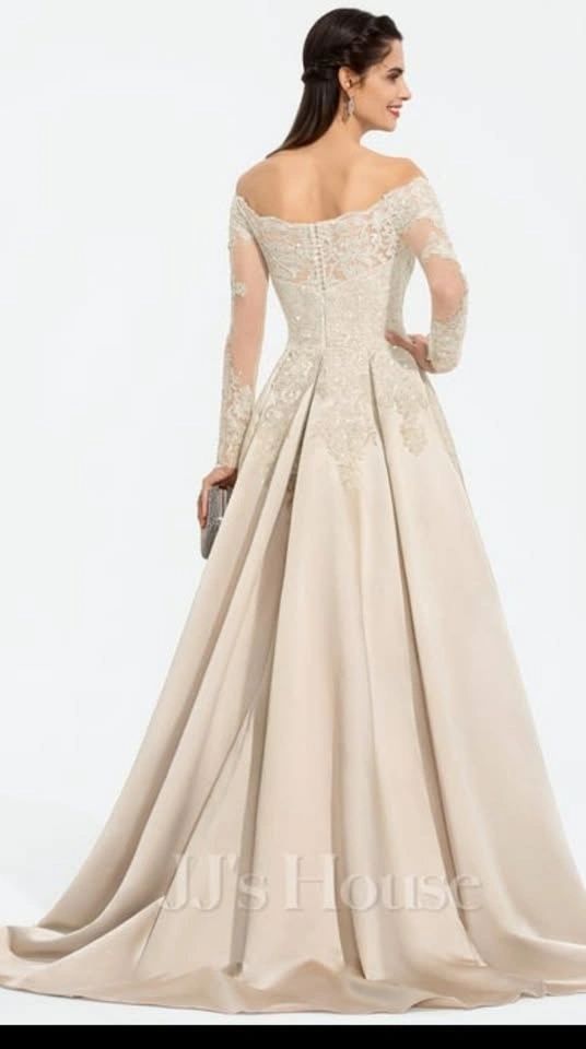 JJ's House Off-The-Shoulder Lace Wedding Dress - photo 5