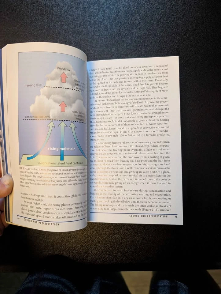 Peterson Field Guide to Weather - photo 2