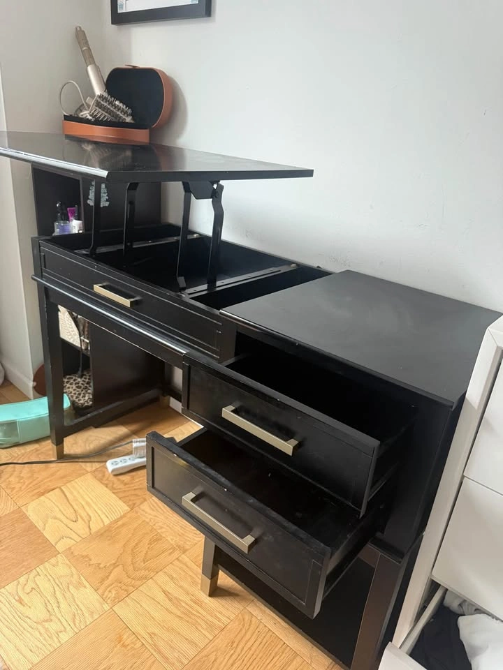 Storage Desk - photo 2