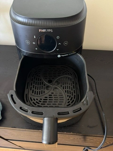 Philips 2000 Series Digital Airfryer with Window (Excellent Cond - photo 5