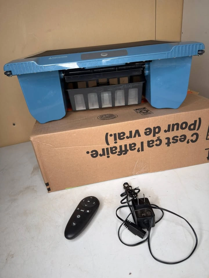 i-Clyner Solar Robotic Pool Skimmer - photo 2