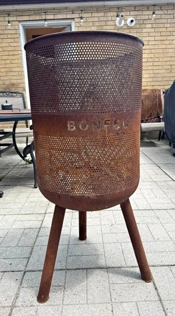 BonFeu BonVes Outdoor Fire Pit & BBQ Grill – Authentic Rust Look