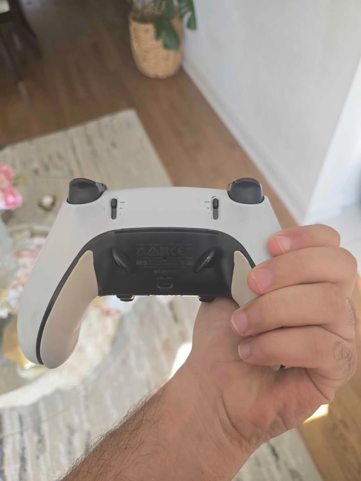 PS5 edge controller with case - photo 2