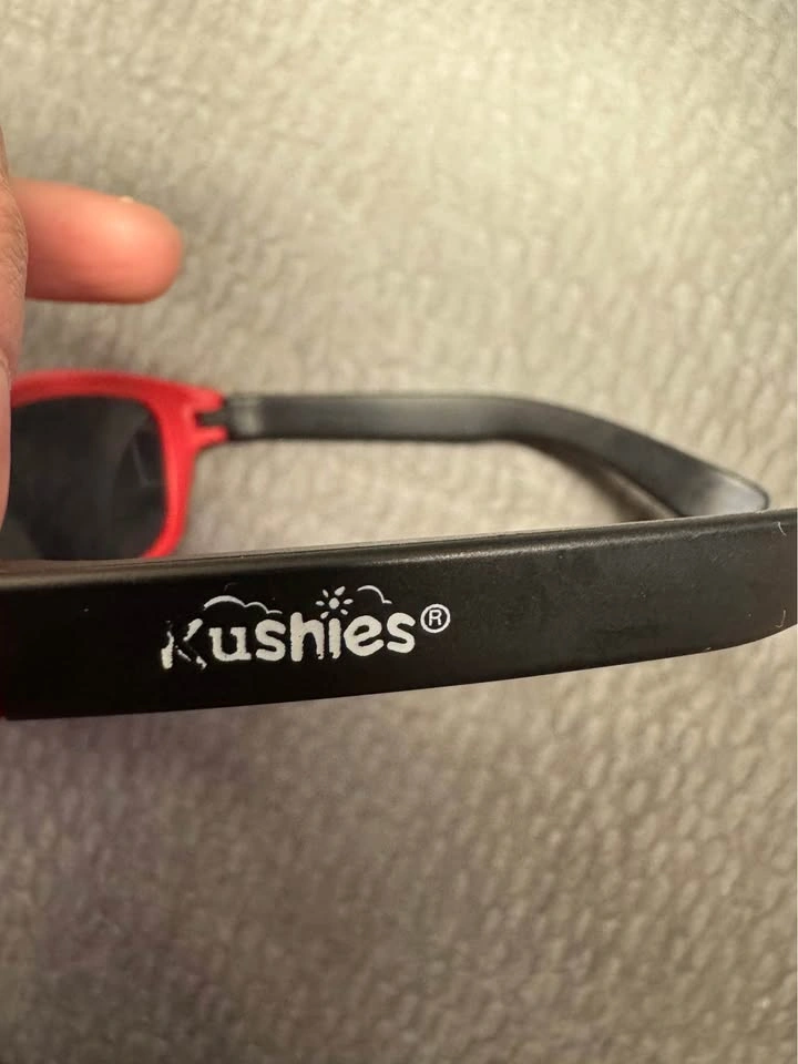 Toddler/baby Kushies sunglasses - photo 3
