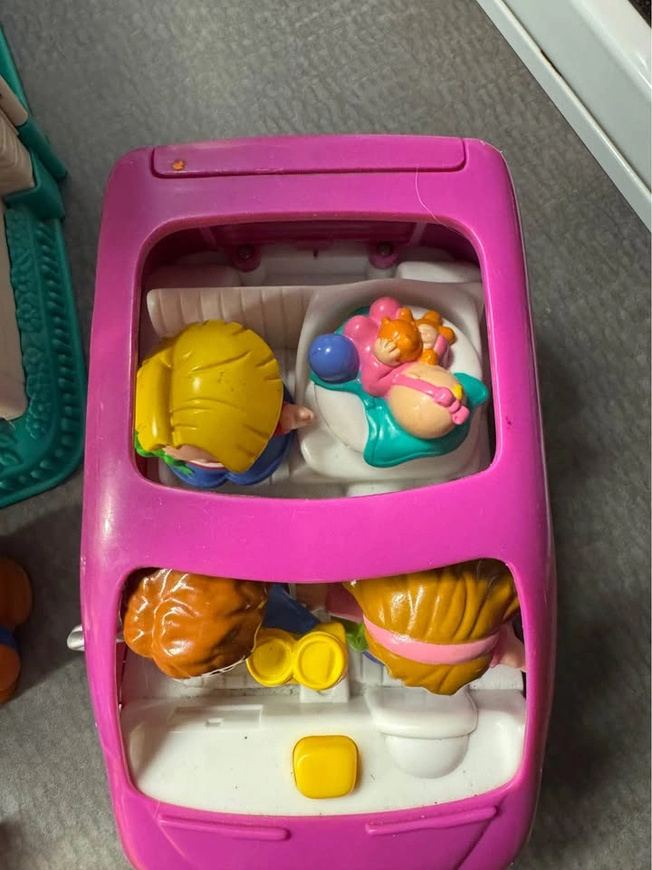 Little People lot - photo 4