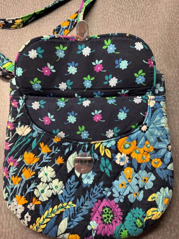 Vera Bradley quilted crossbody bag - photo 3