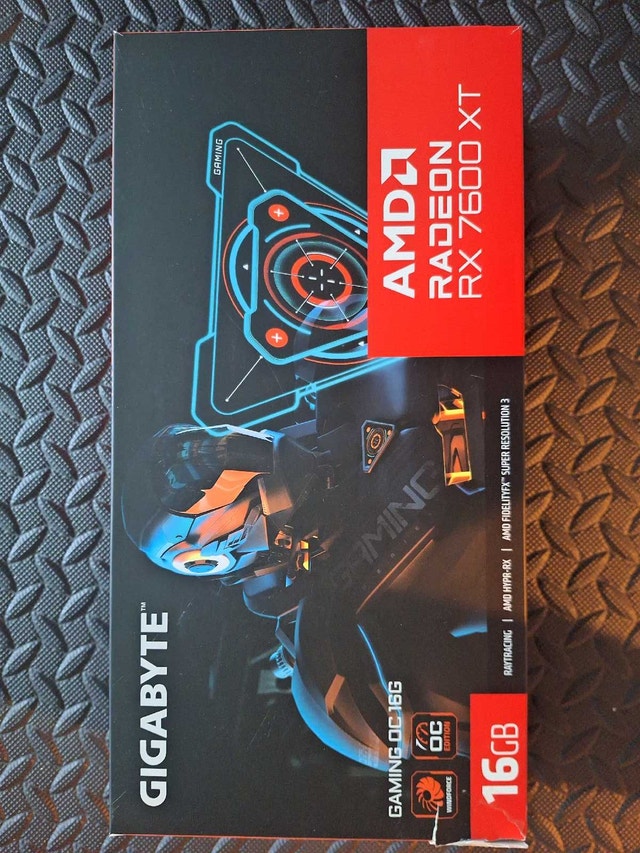 Good condition Radeon 7600xt 16 GB GPU